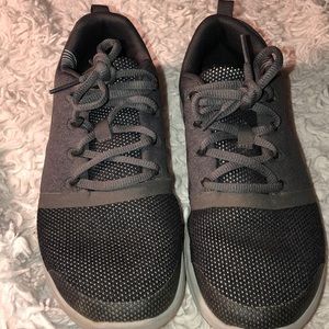 Under Armor boy shoe